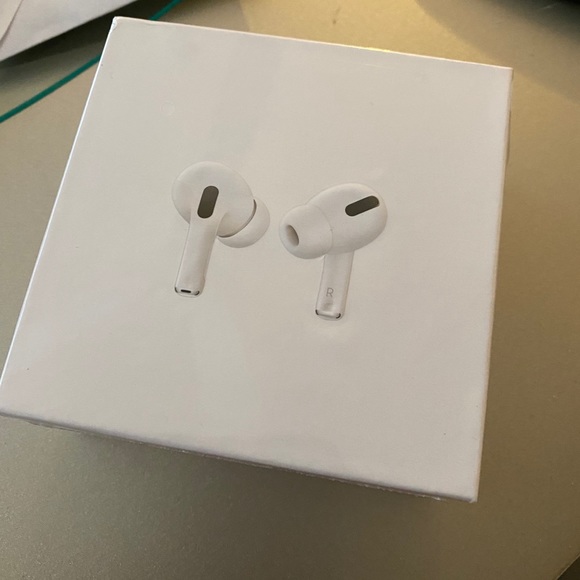 AirPods pro